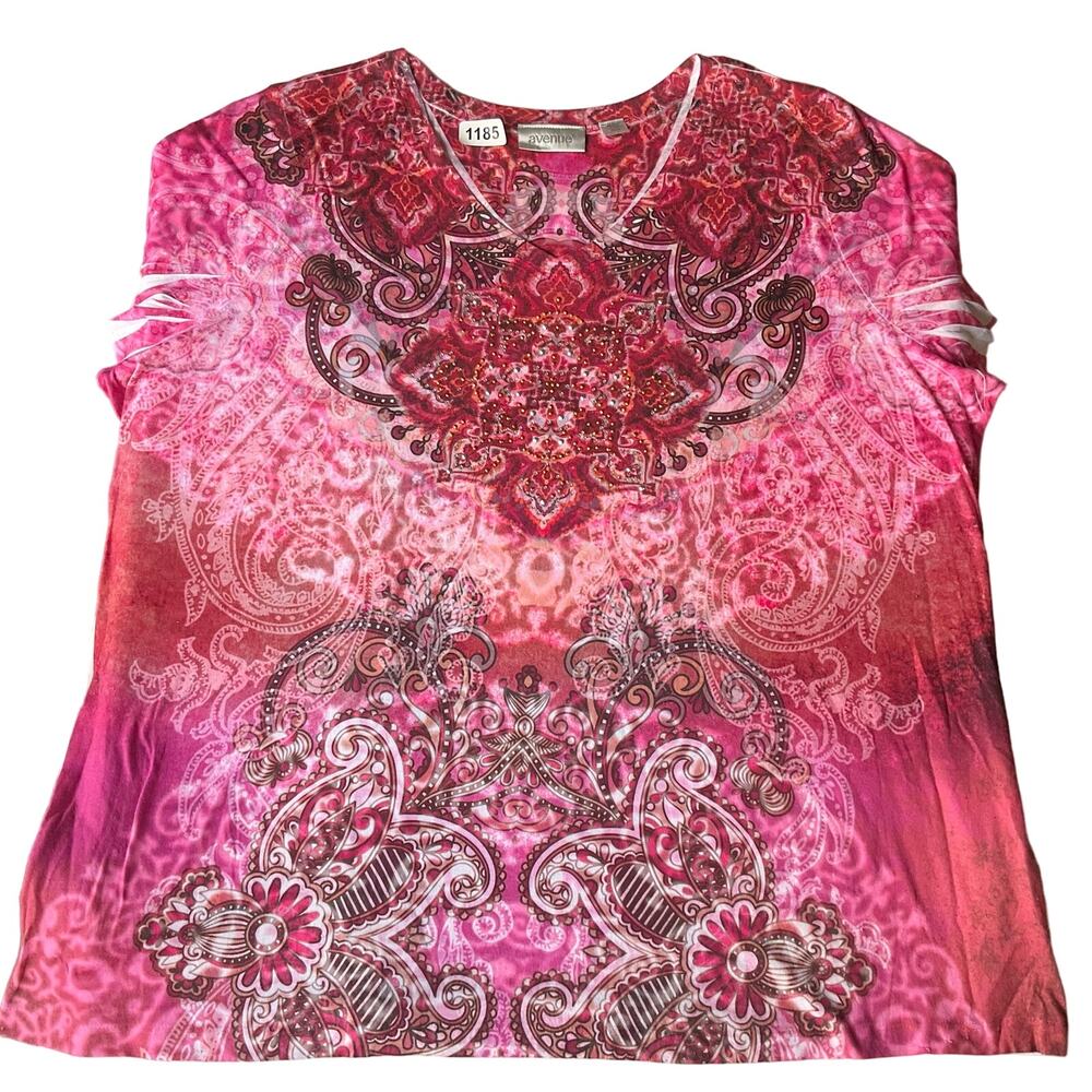 Women’s Pink Paisley Print Short Sleeve Top